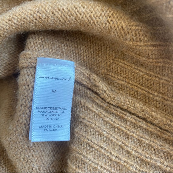 Unsubscribed Cashmere Carmel Button-Up Oversized Cardigan | M - Picture 7 of 11